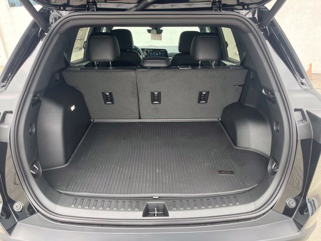 New 2027 Chevrolet Equinox LT w/ Convenience Package II AWD/4WD image 12