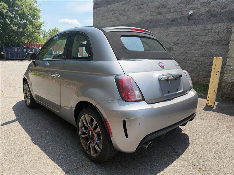 Used 2018 FIAT 500 Pop w/ Pop Cabrio Sport Package FWD image 5