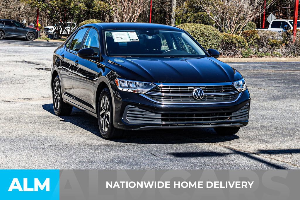 Used 2024 Volkswagen Jetta S image 5