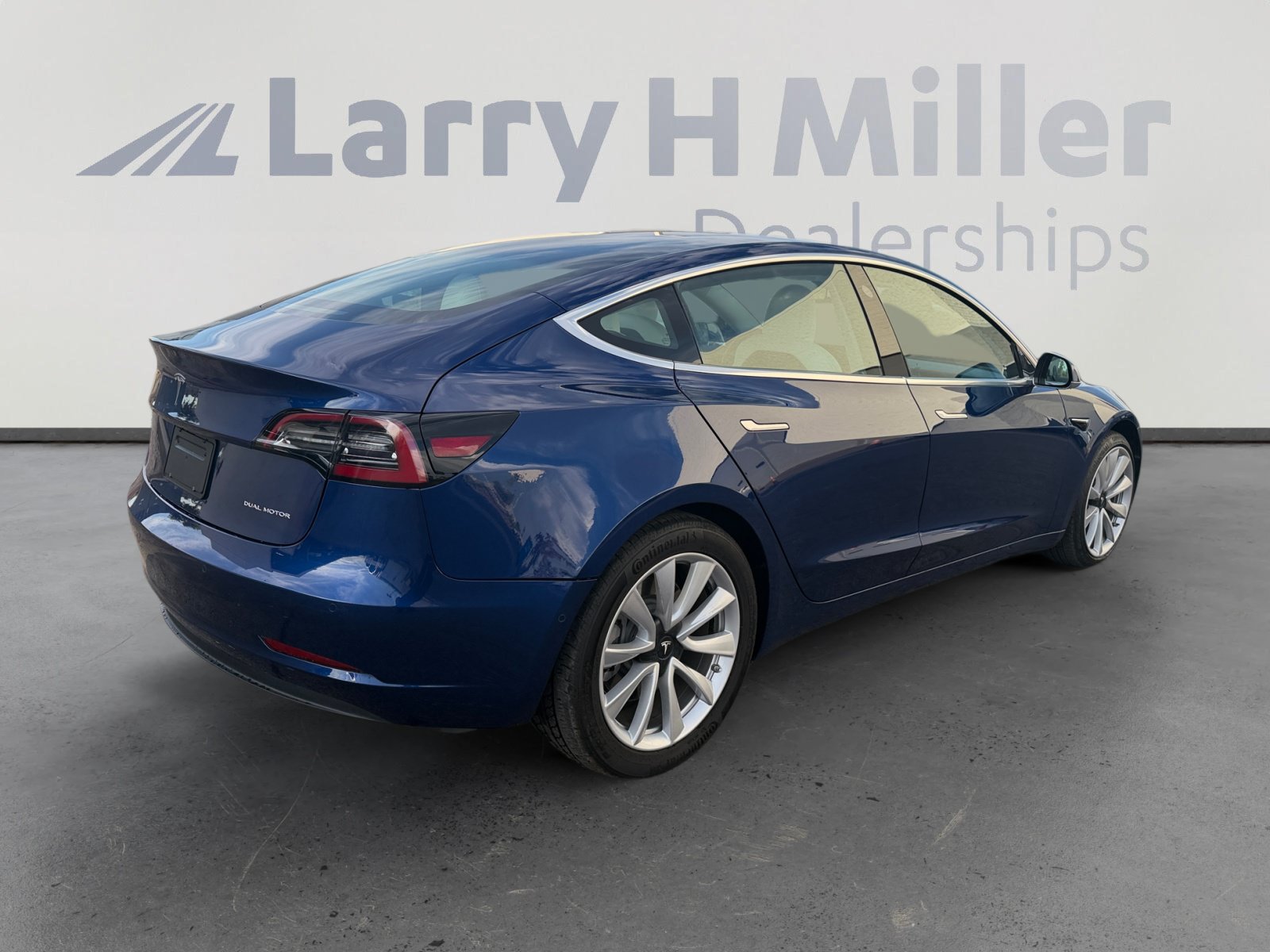 Used 2019 Tesla Model 3 Long Range AWD/4WD image 5