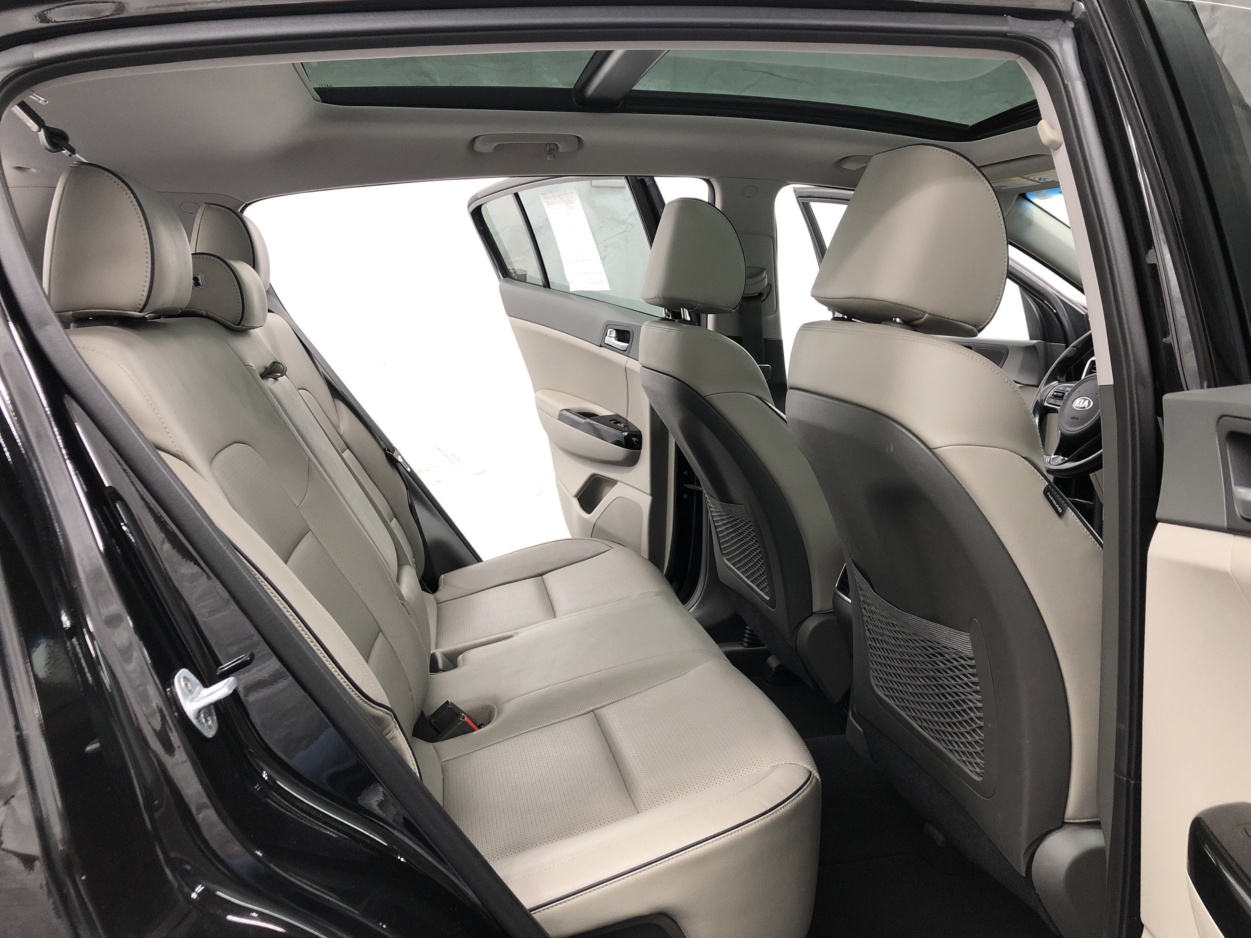 Used 2018 Kia Sportage EX w/ EX Technology Package image 9