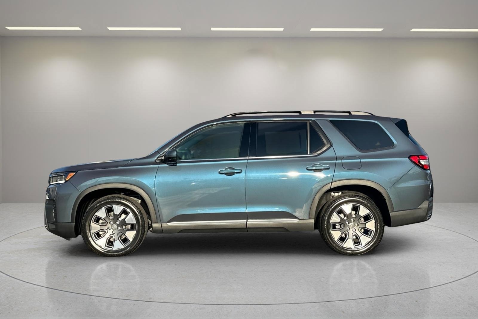 New 2026 Honda Pilot Elite image 6