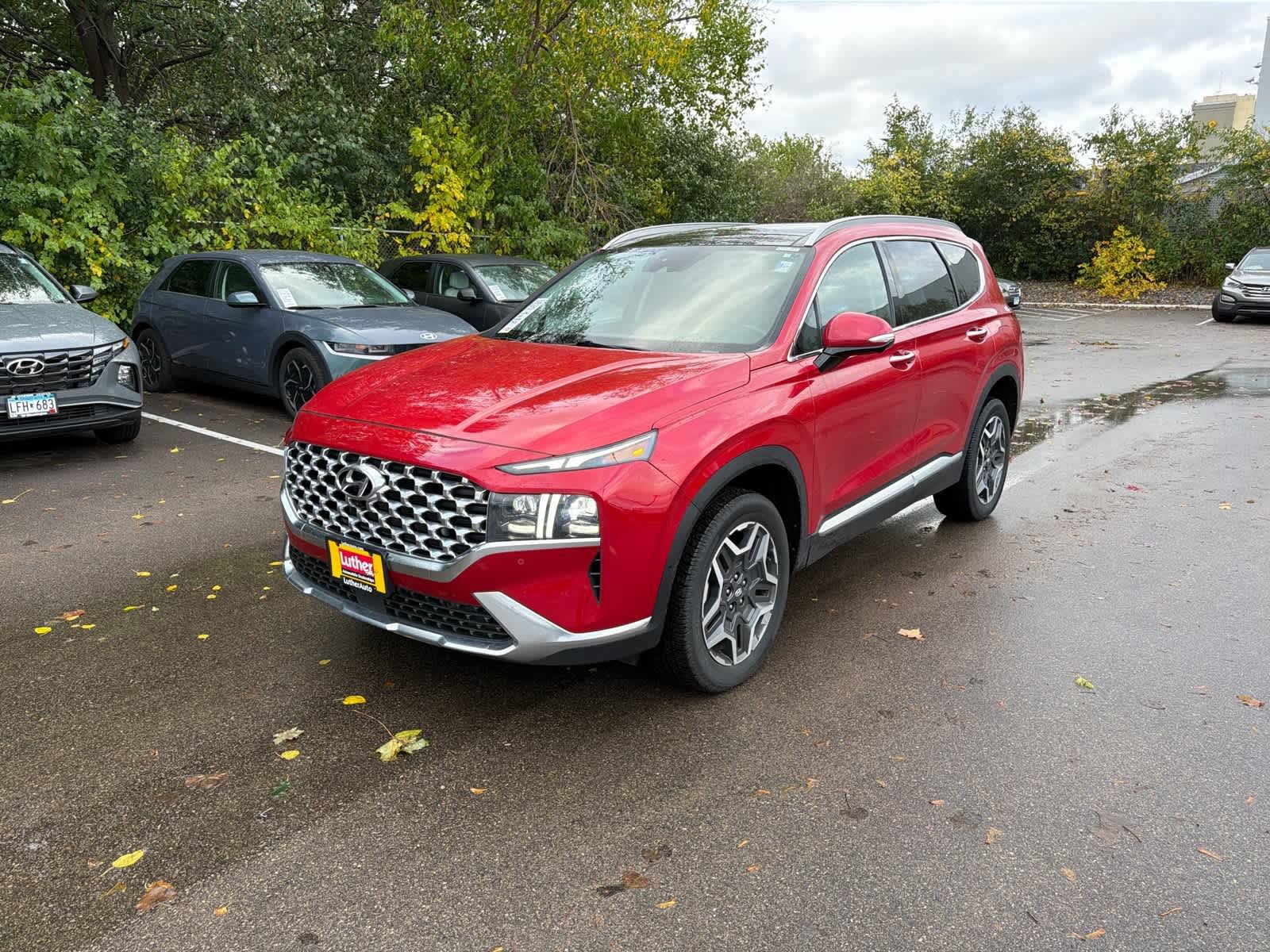 Used 2021 Hyundai Santa Fe Limited AWD/4WD image 4