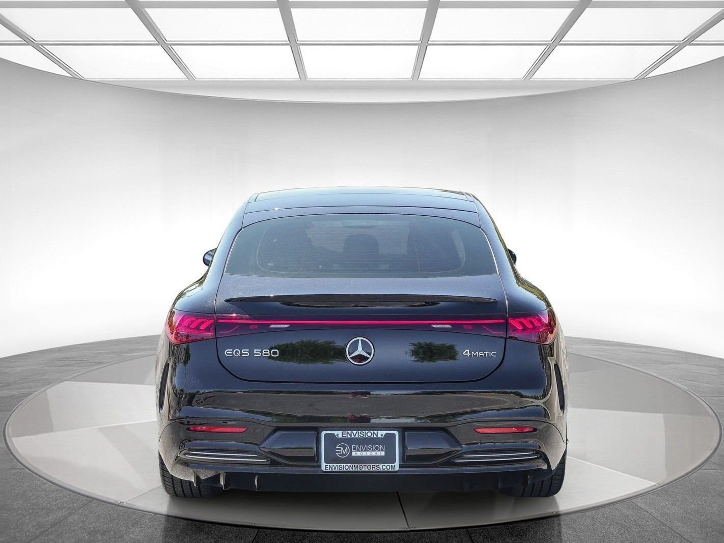 Used 2023 Mercedes-Benz EQS 580 4MATIC Sedan image 3