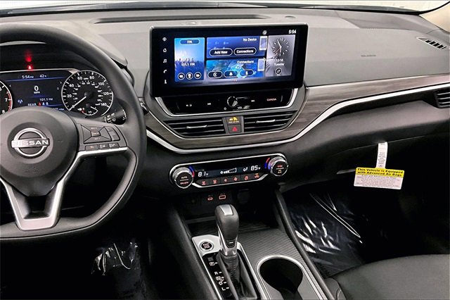 New 2025 Nissan Altima 2.5 SV image 7