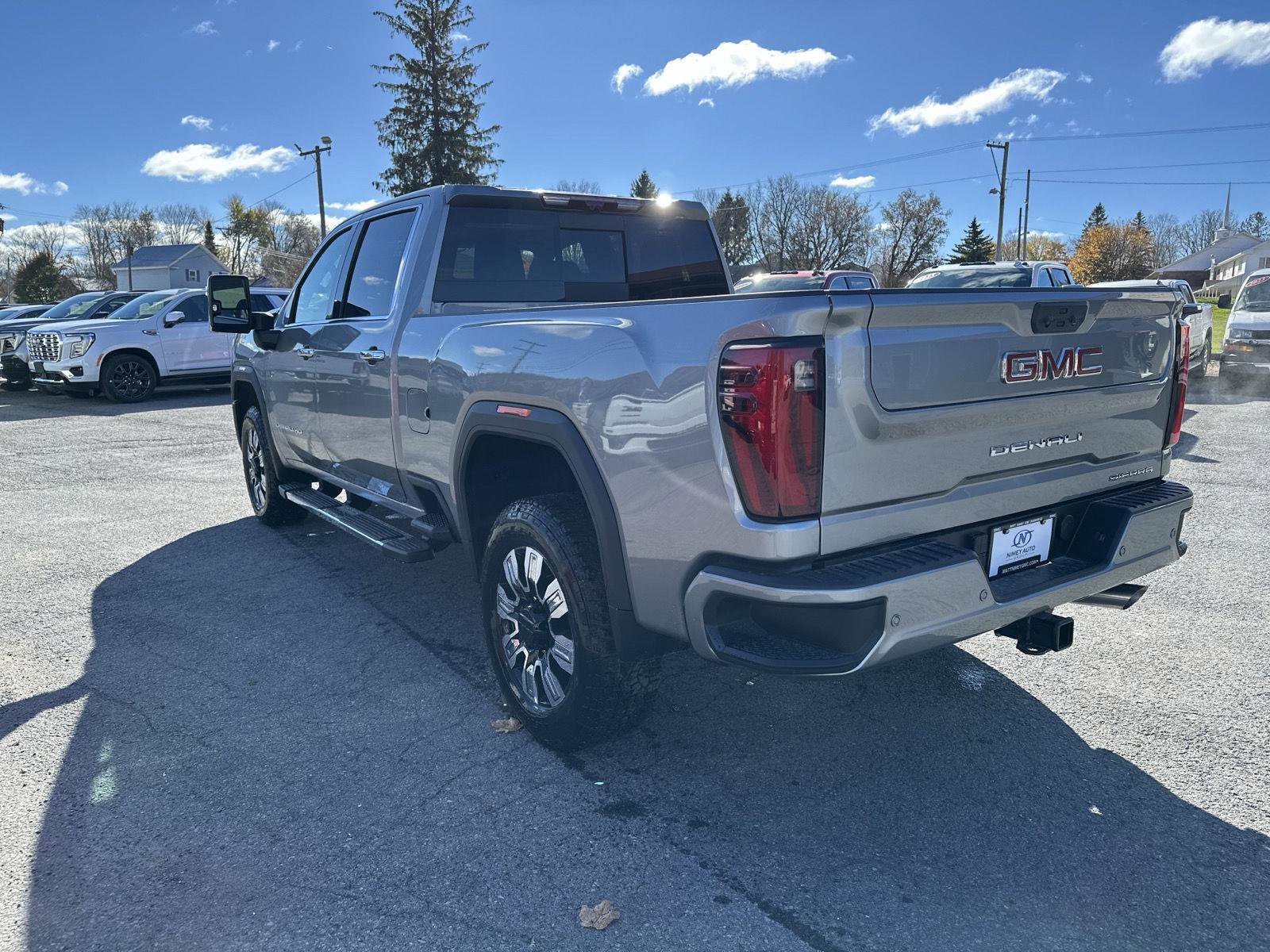 New 2026 GMC Sierra 2500 Denali w/ Technology Package image 27