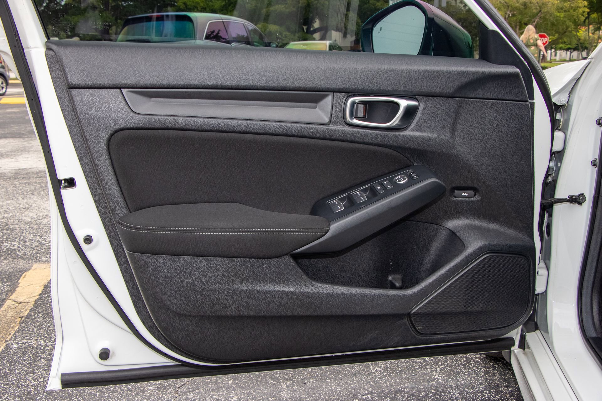 Used 2025 Honda Civic Sport image 11