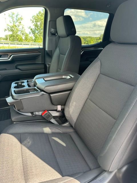 Certified 2025 Chevrolet Silverado 1500 LT image 36