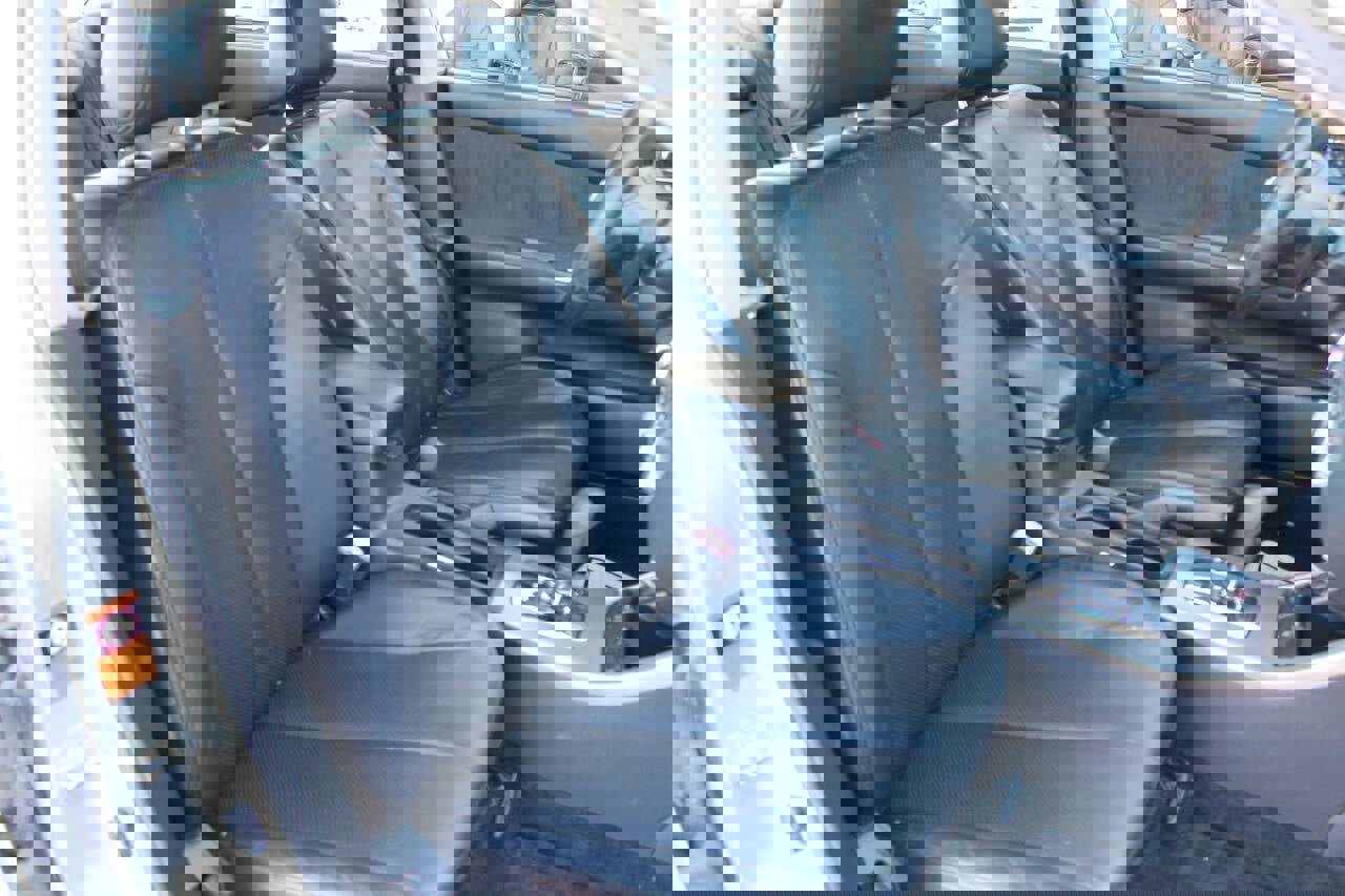 Used 2005 Nissan Altima 3.5 SE w/ (X02) Navigation Pkg FWD image 21