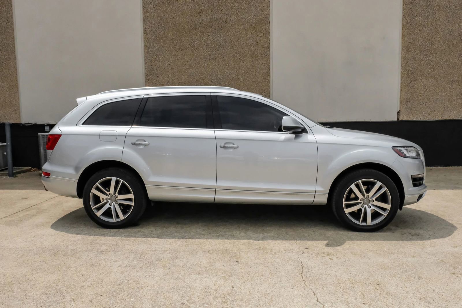 Used 2014 Audi Q7 3.0T Premium Plus AWD/4WD image 6