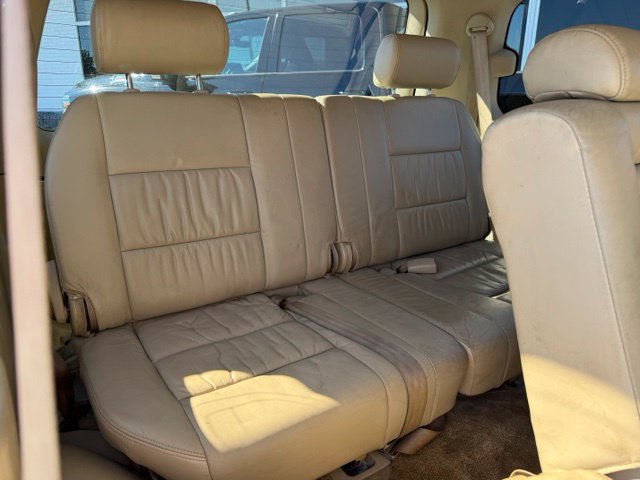 Used 2006 Toyota Land Cruiser w/ Convenience Pkg AWD/4WD image 27