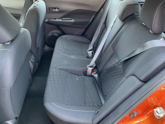 Used 2022 Nissan Kicks SV w/ Interior Electronics Package FWD image 13