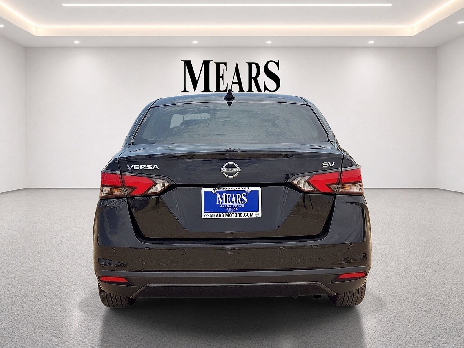 Used 2024 Nissan Versa SV FWD image 4