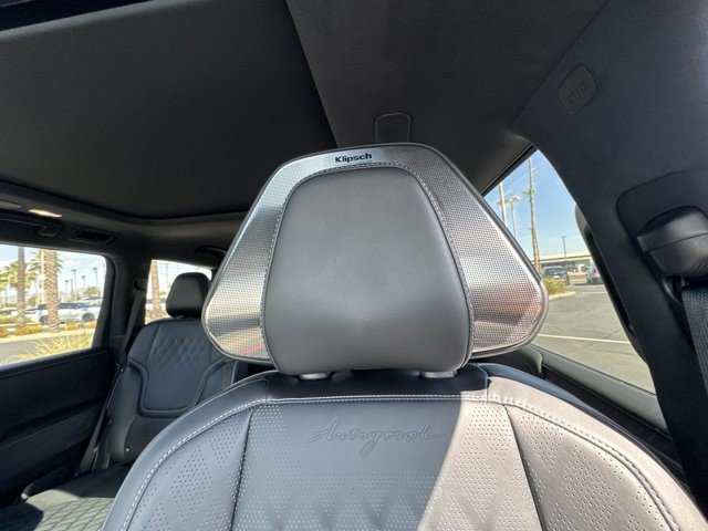 Used 2025 INFINITI QX80 Autograph AWD/4WD image 25