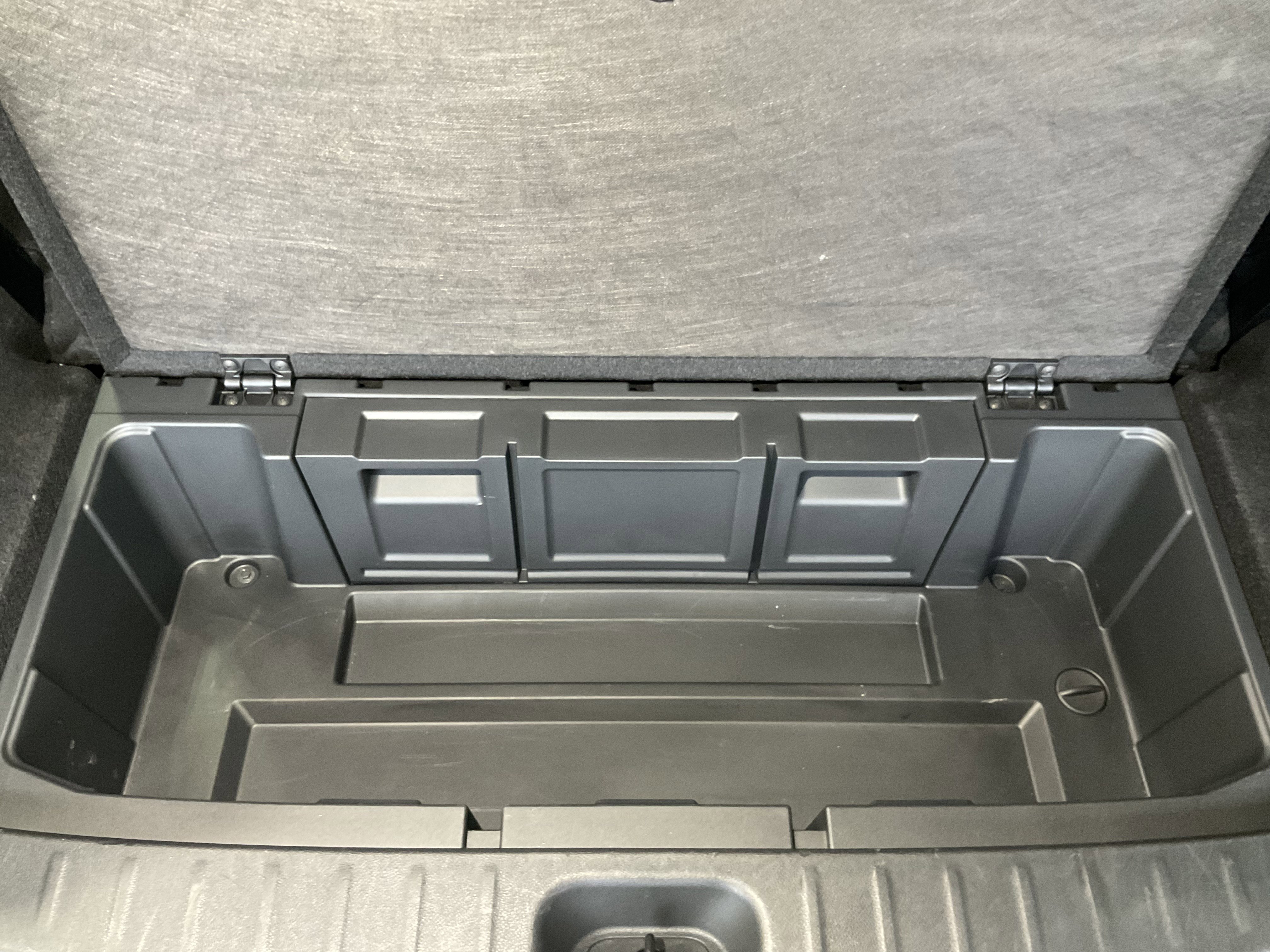 Used 2025 Nissan Pathfinder SL image 50