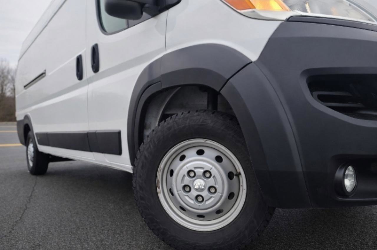 Used 2023 RAM ProMaster 3500 w/ Interior LED Lighting Group image 4