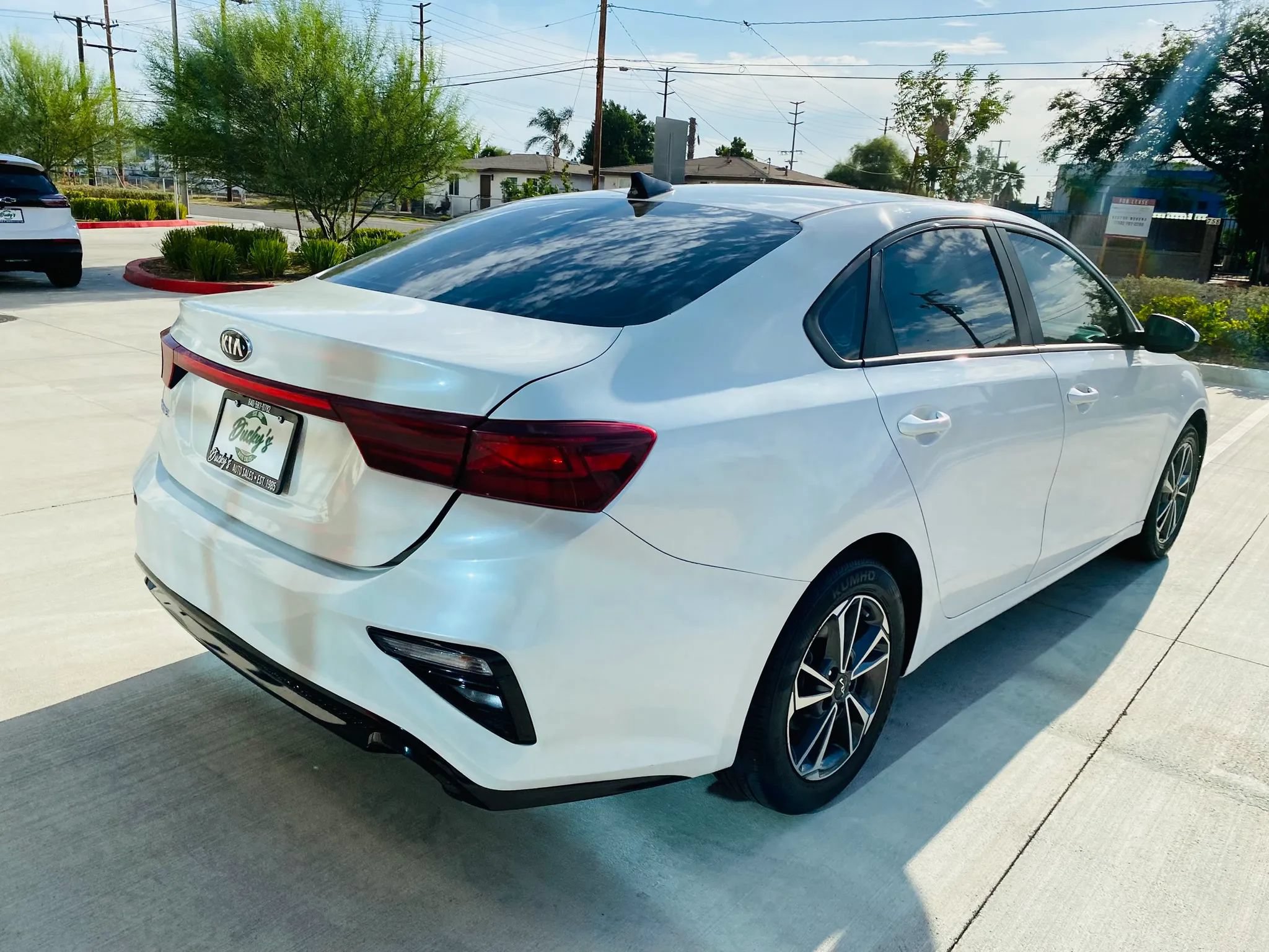 Used 2023 Kia Forte LXS FWD image 8