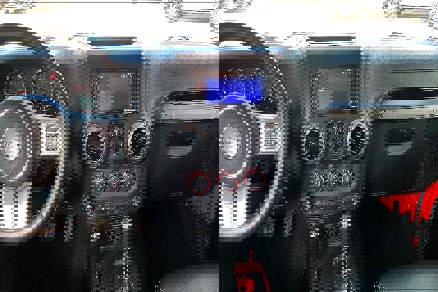 Used 2017 Jeep Wrangler Freedom Edition image 8