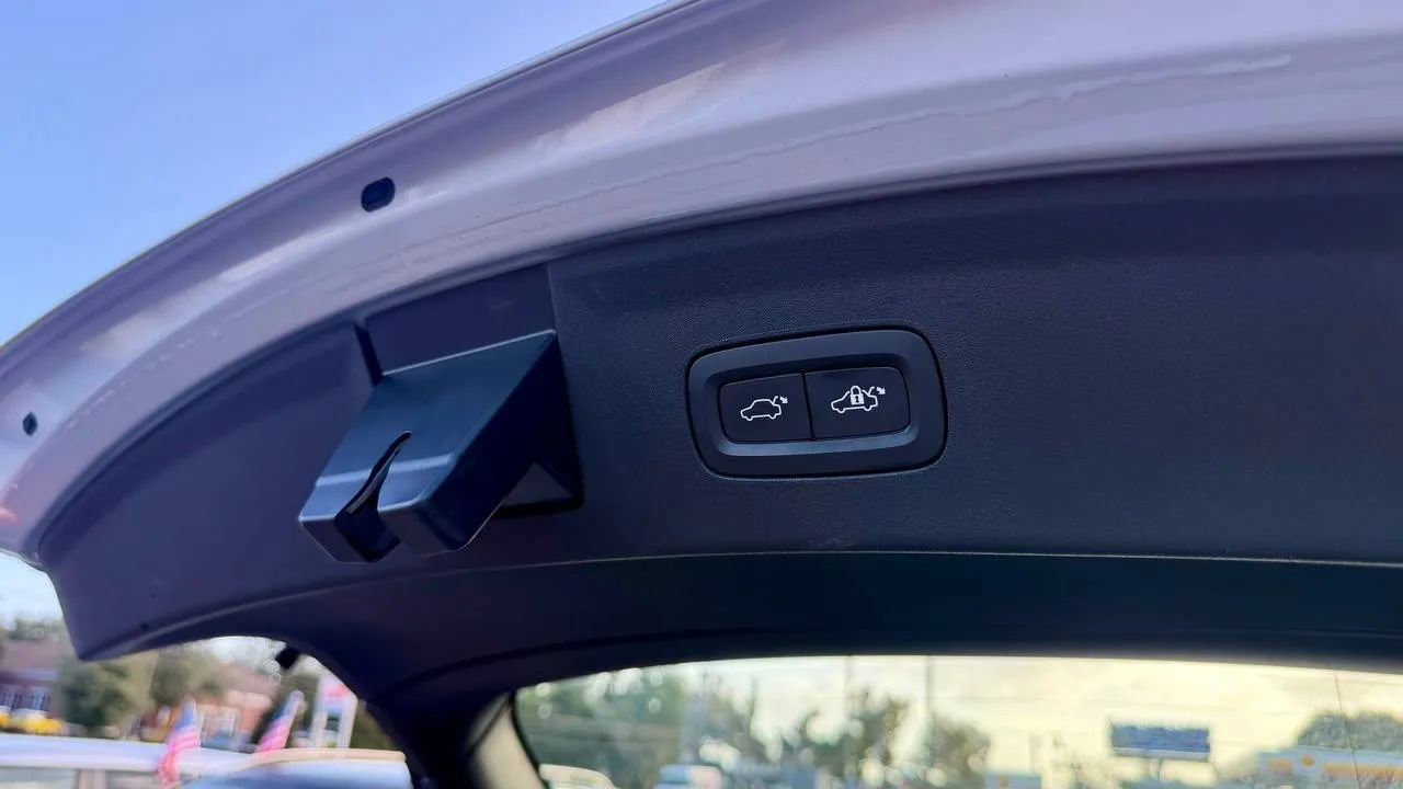 Used 2023 Polestar Polestar 2 w/ Pilot Pack FWD image 11