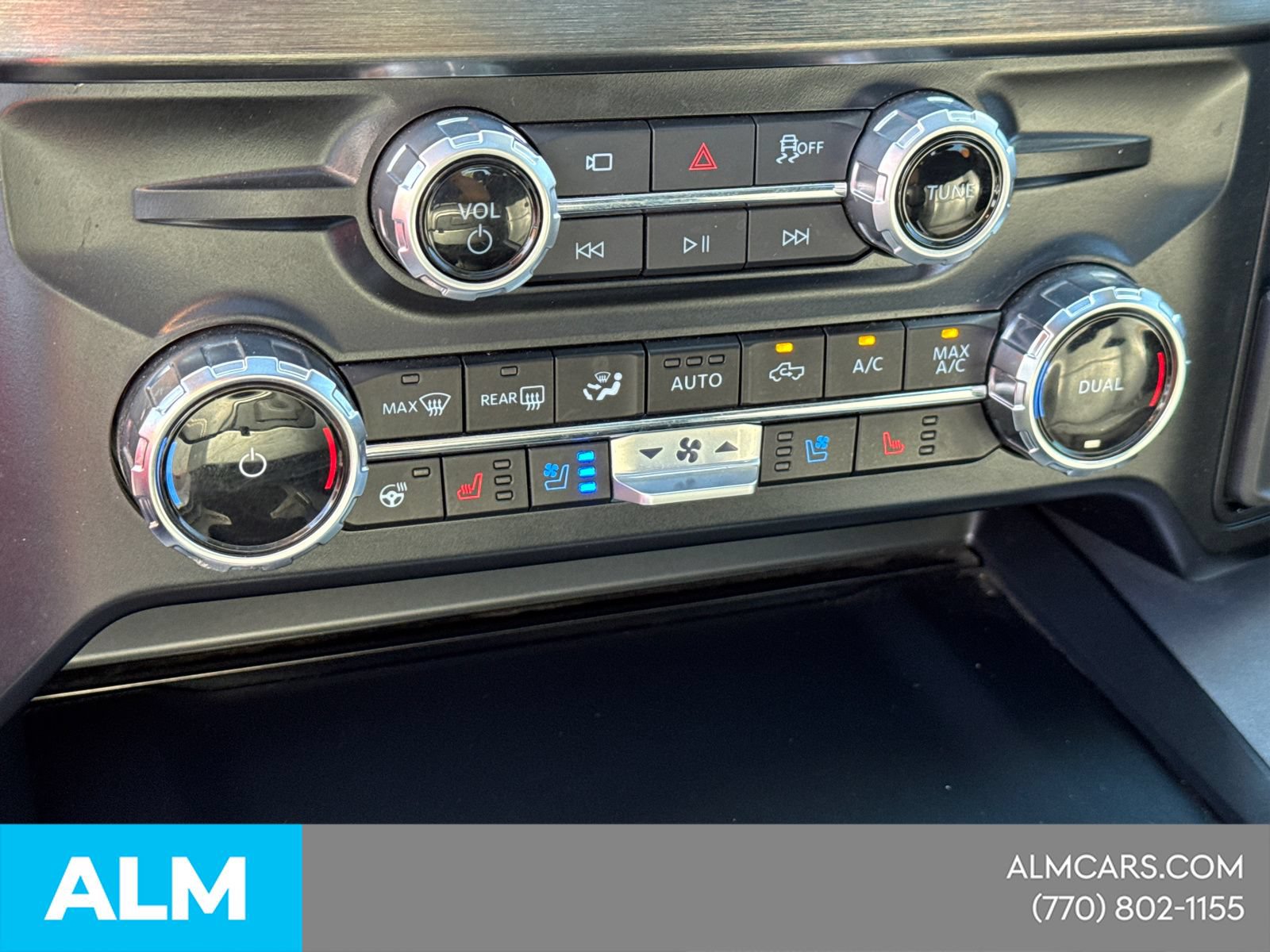 Used 2025 Ford F350 Lariat AWD/4WD image 33
