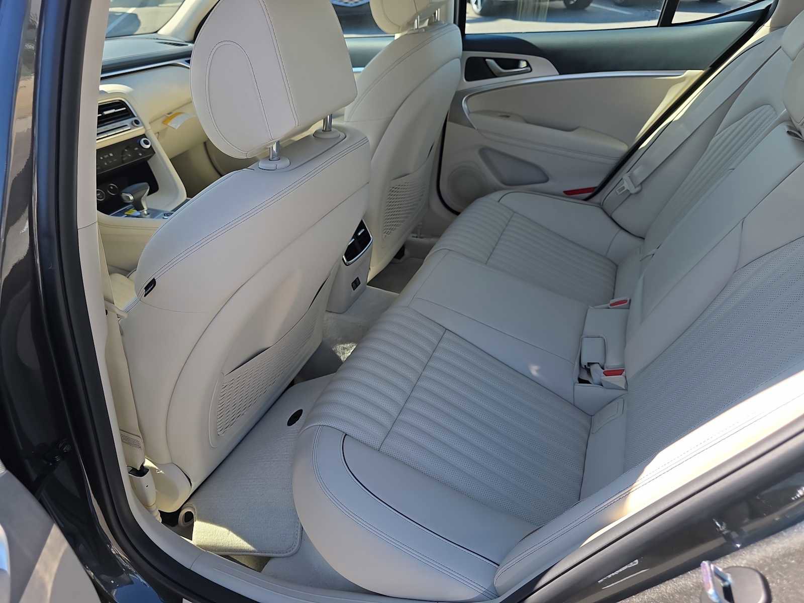 New 2026 Genesis G70 2.5T Prestige image 22