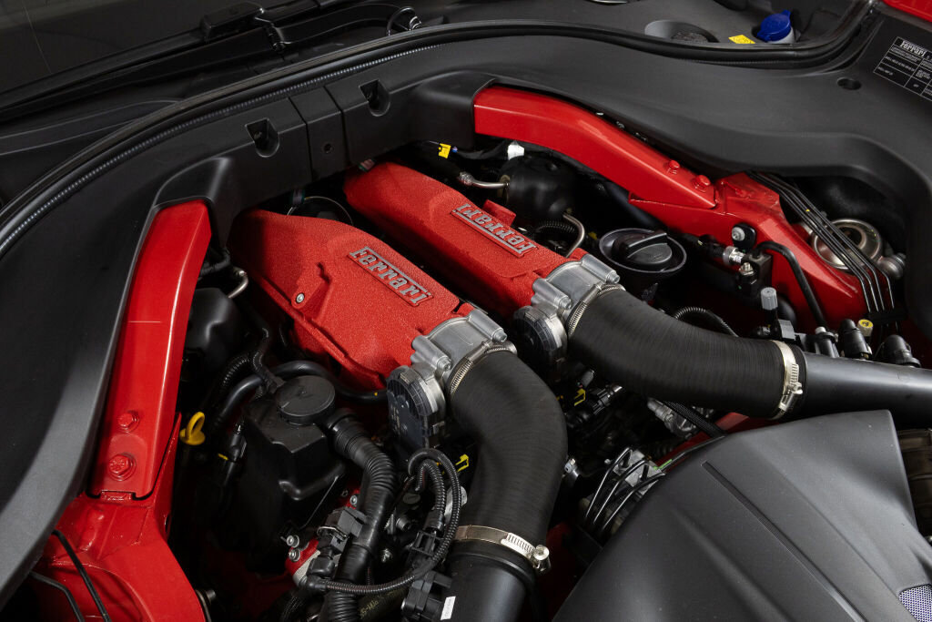 Certified 2021 Ferrari Roma image 25