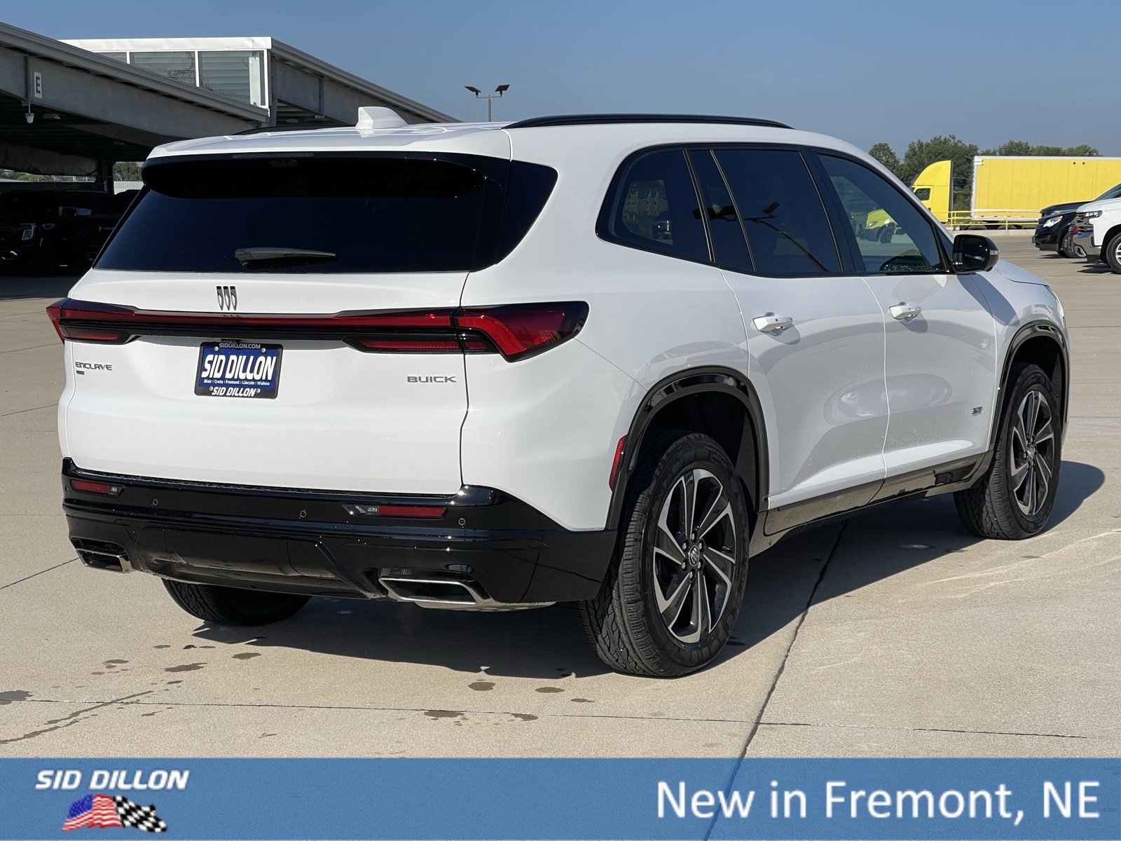 New 2026 Buick Enclave Sport Touring w/ Power Package image 17