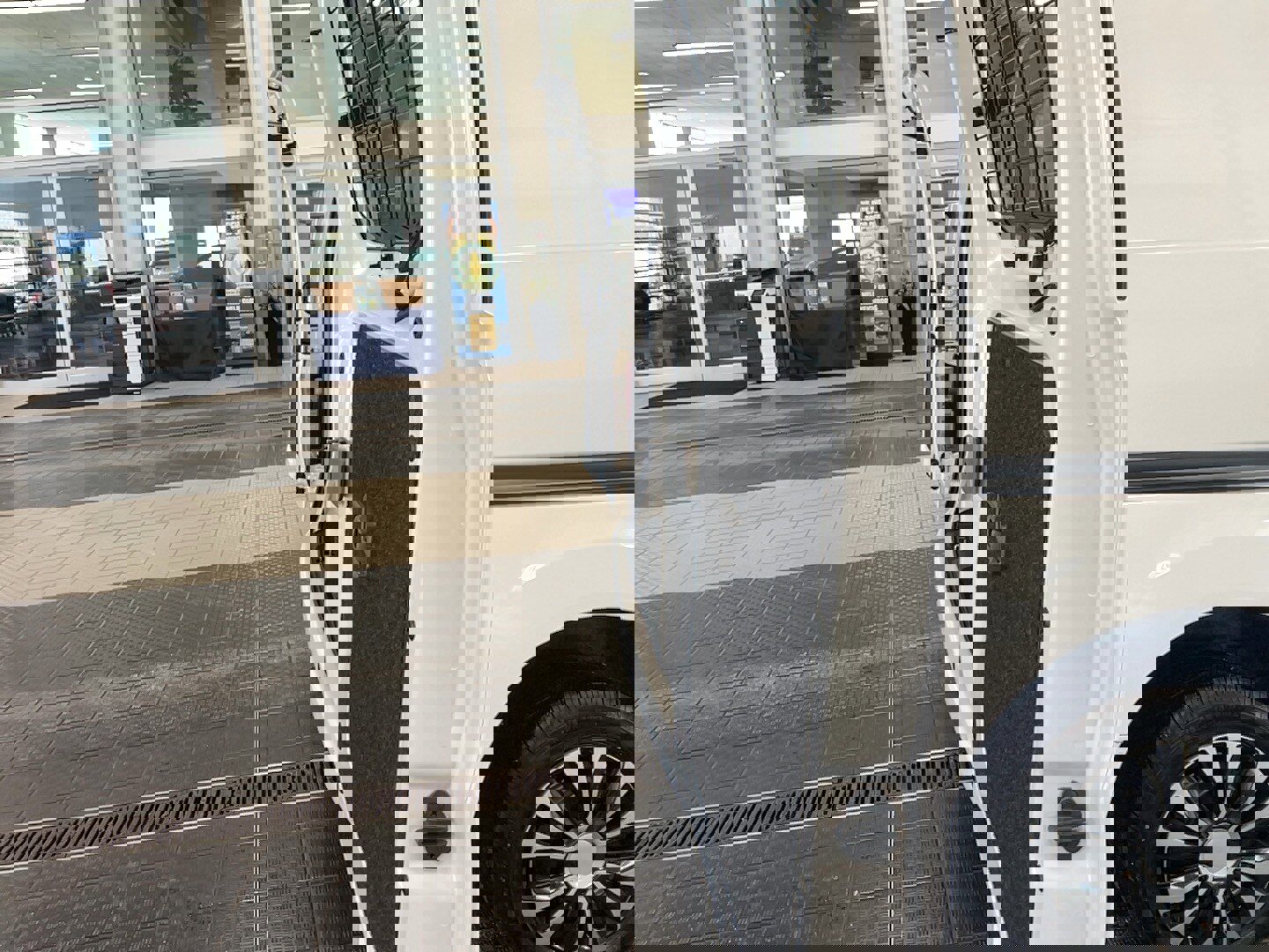 Used 2021 Nissan NV200 SV w/ Sliding Door Glass Package image 7