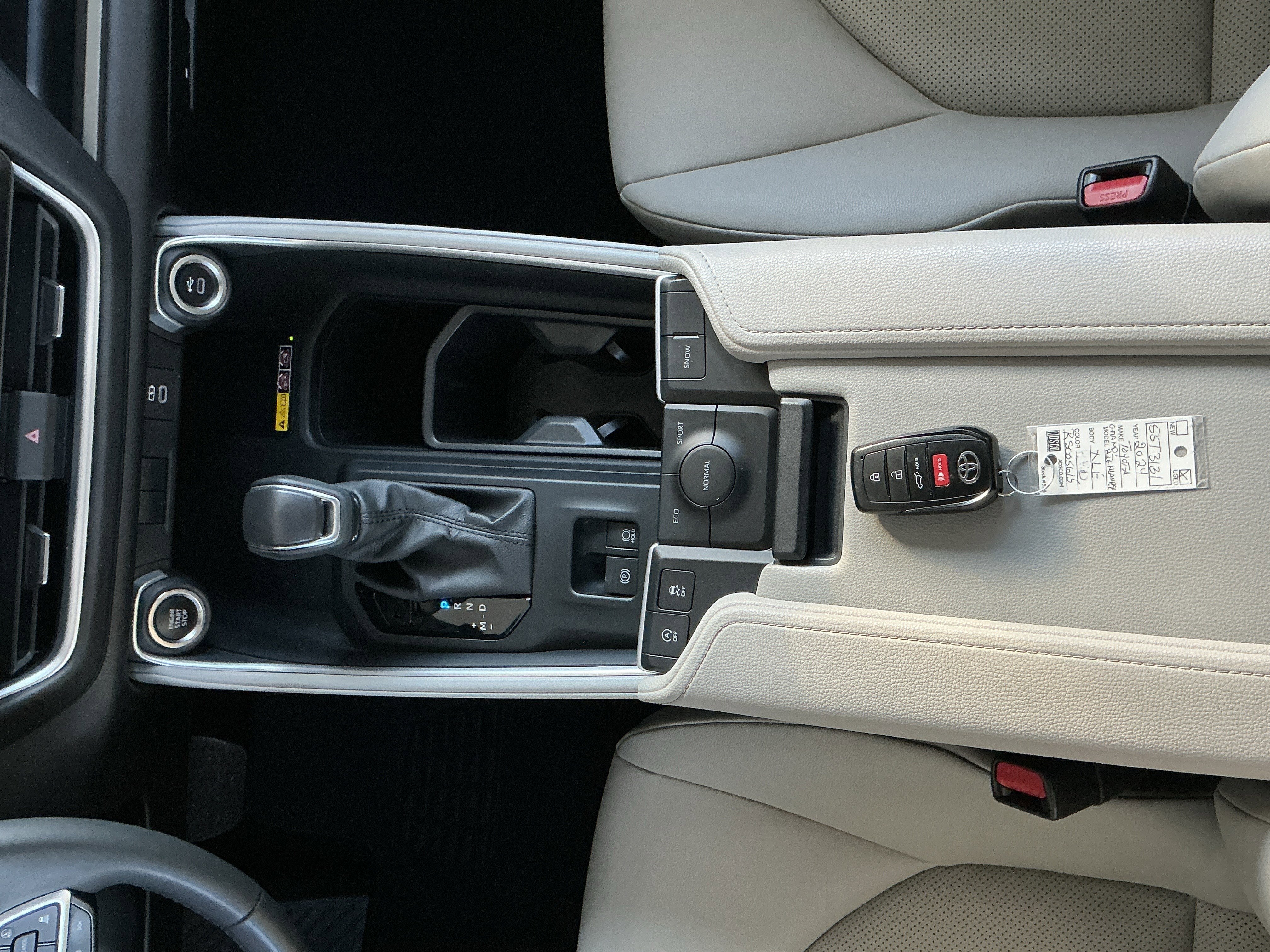 Certified 2024 Toyota Grand Highlander XLE image 10