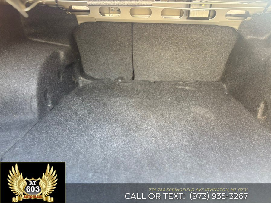 Used 2024 Chevrolet Malibu LT FWD image 7
