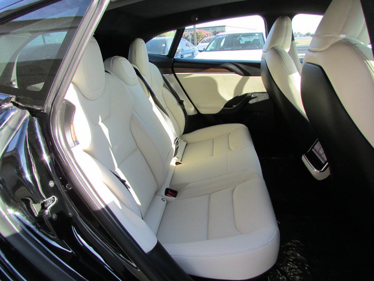 Used 2021 Tesla Model S Long Range AWD/4WD image 36