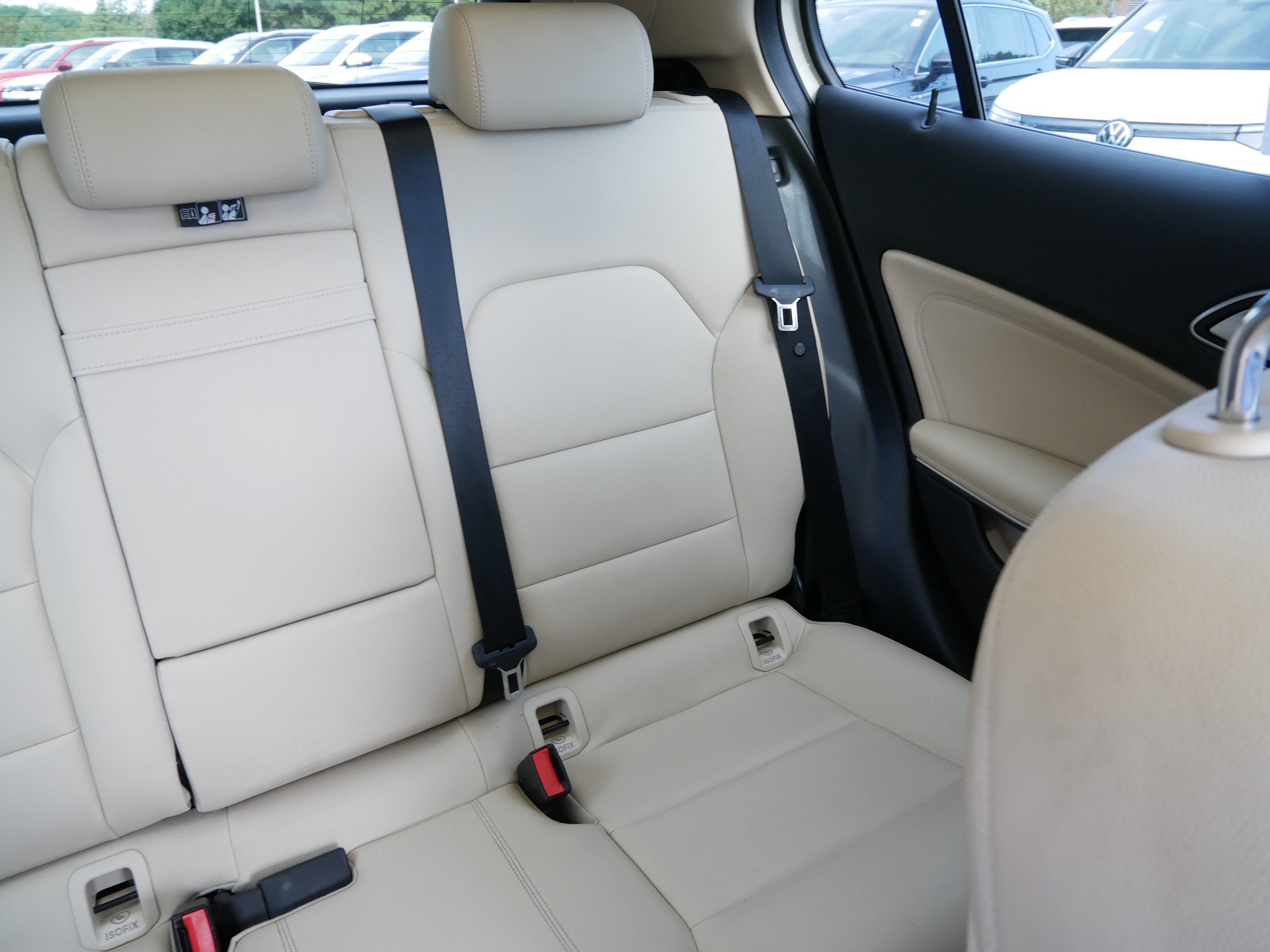 Used 2017 Mercedes-Benz GLA 250 4MATIC image 14