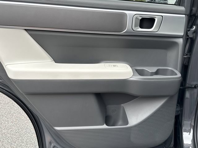 New 2026 Hyundai Santa Fe SE image 13