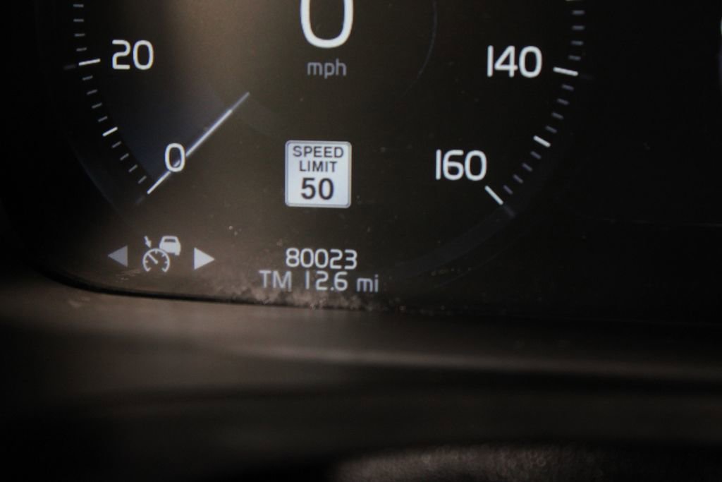 Used 2018 Volvo S90 T5 Momentum w/ Convenience Package image 26