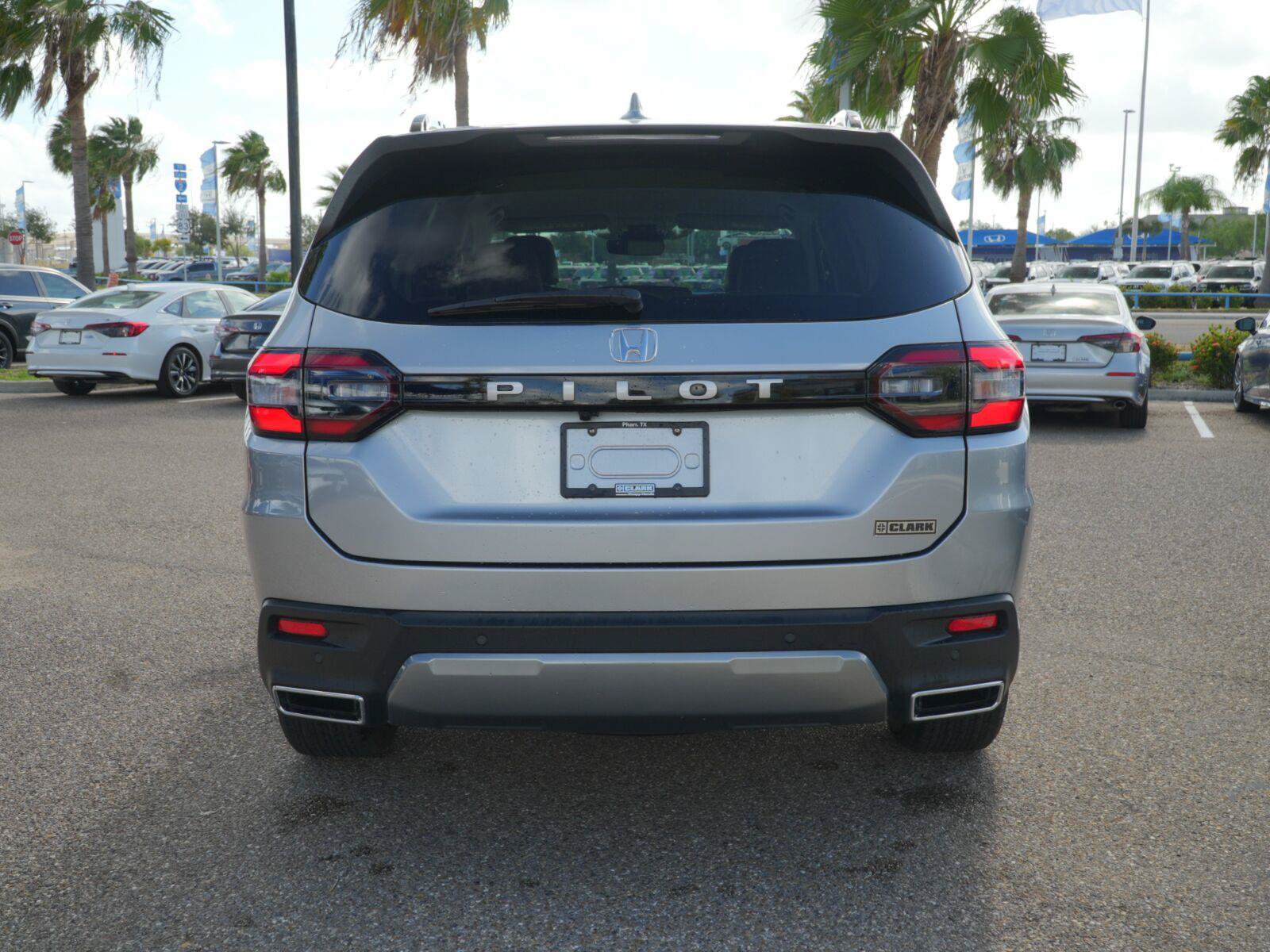 Certified 2026 Honda Pilot EX-L image 11