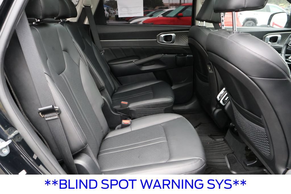 Used 2023 Kia Sorento SX FWD image 28