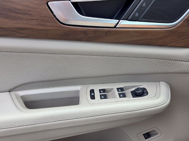 New 2026 Volkswagen Atlas SE FWD image 27