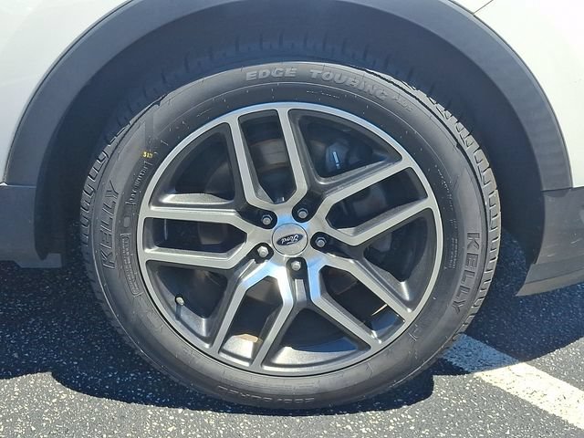 Certified 2018 Ford Explorer Sport w/ Equipment Group 401A AWD/4WD image 8