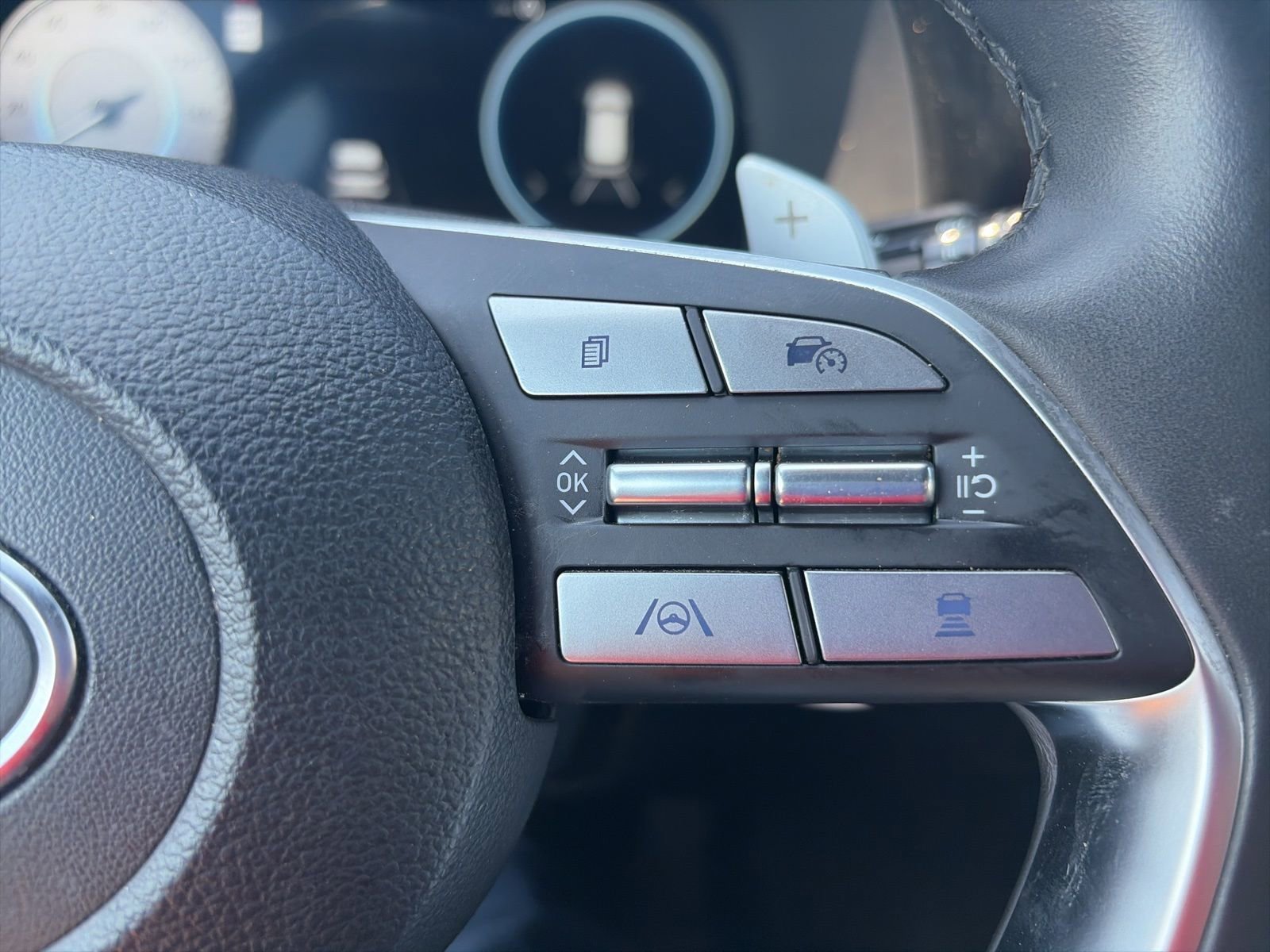 Used 2024 Hyundai Palisade Calligraphy image 19