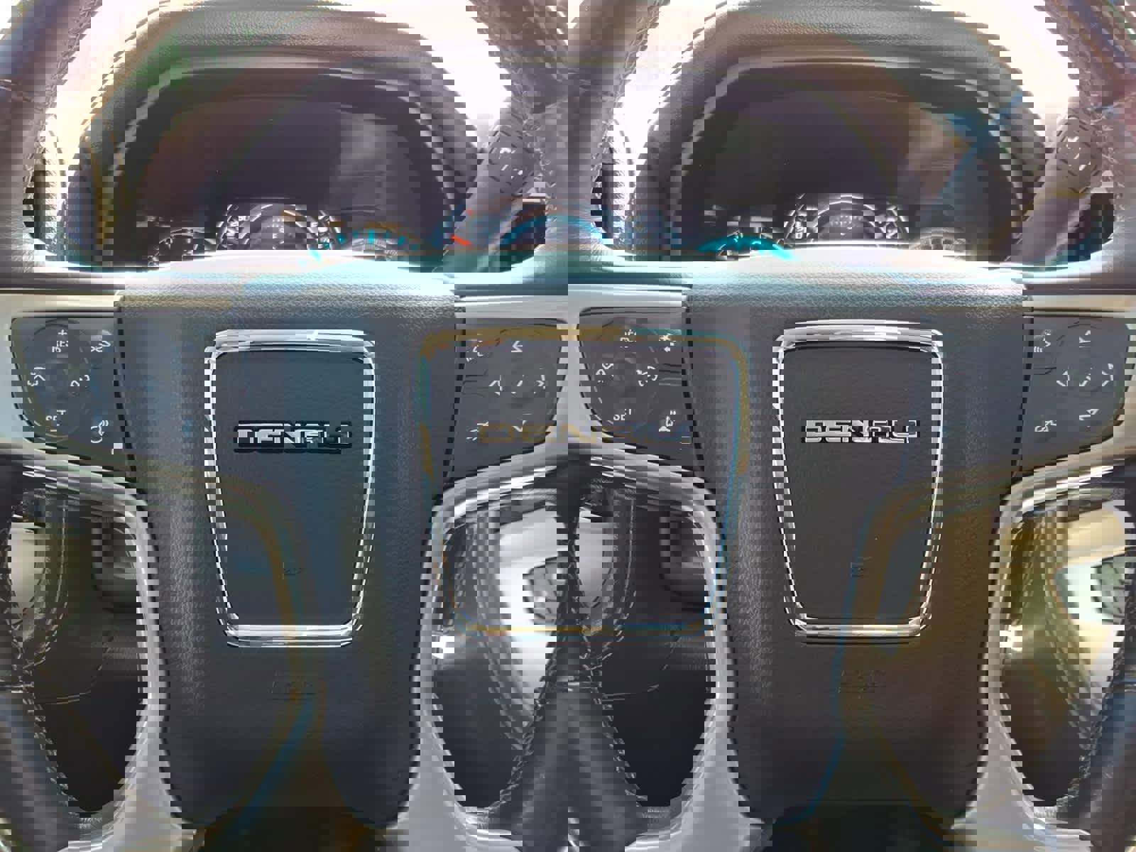 Used 2017 GMC Sierra 1500 Denali w/ Denali Ultimate Package image 21