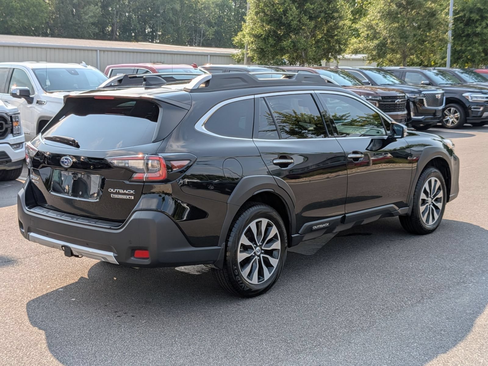 Used 2025 Subaru Outback Touring XT w/ Popular Package #2 AWD/4WD image 3
