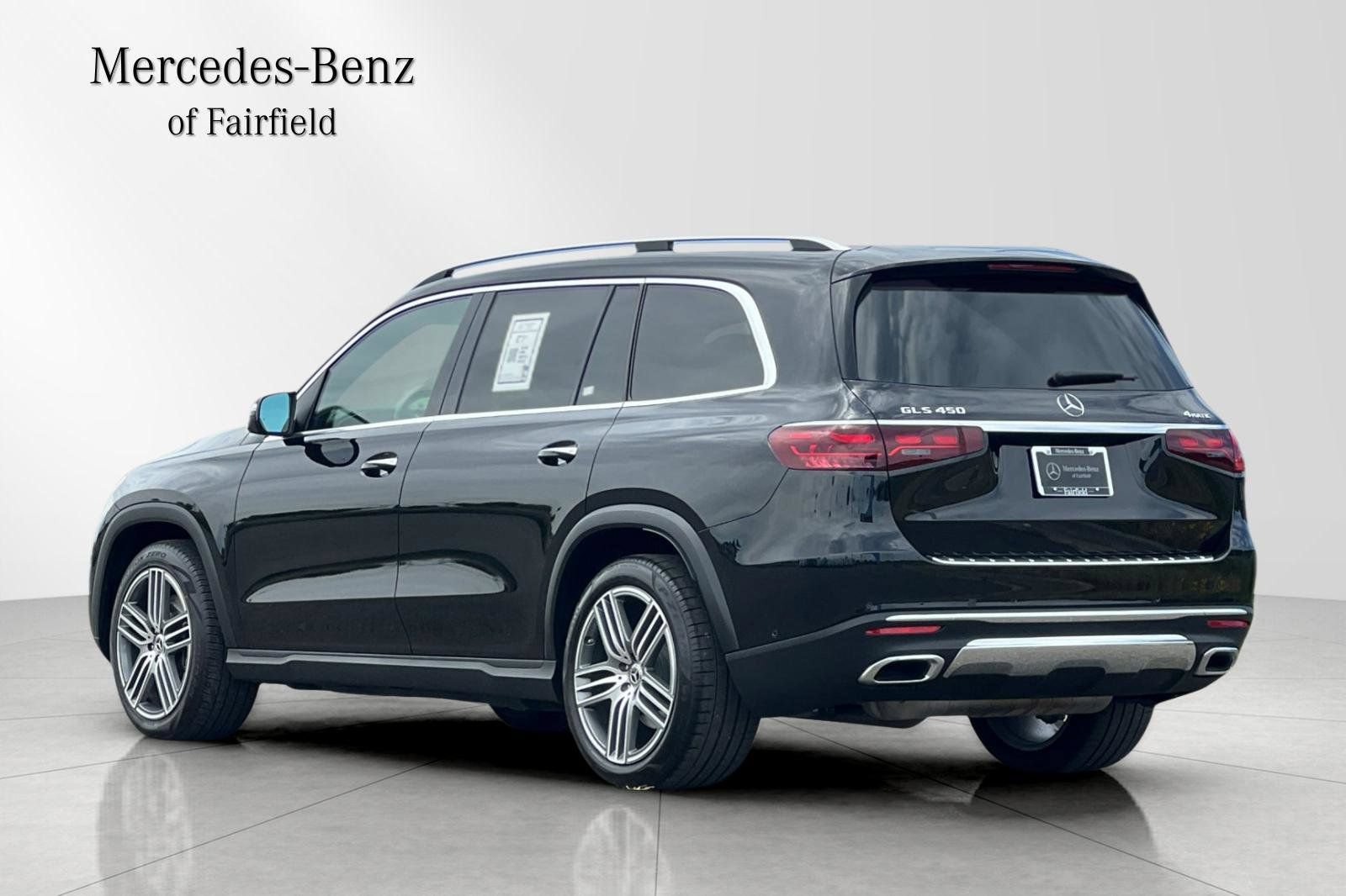 Used 2025 Mercedes-Benz GLS 450 4MATIC image 7