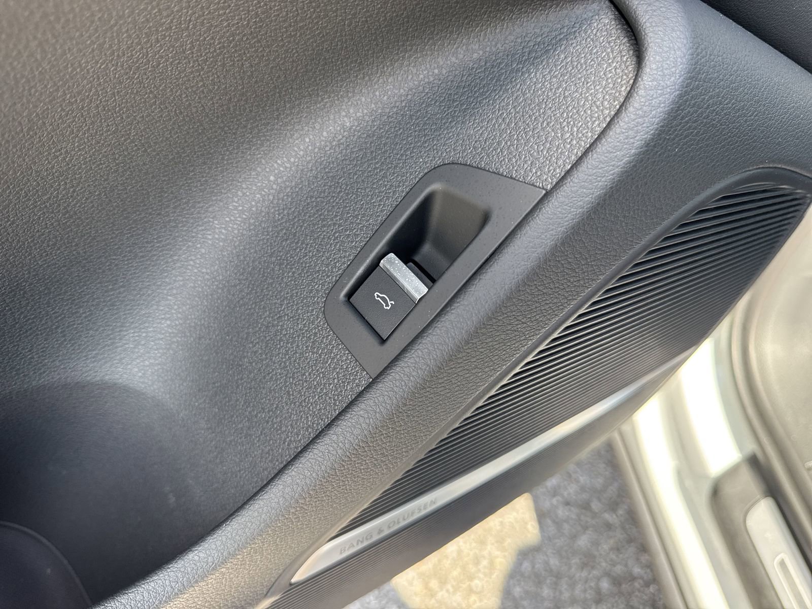 Used 2025 Audi Q7 3.0T Premium Plus image 42