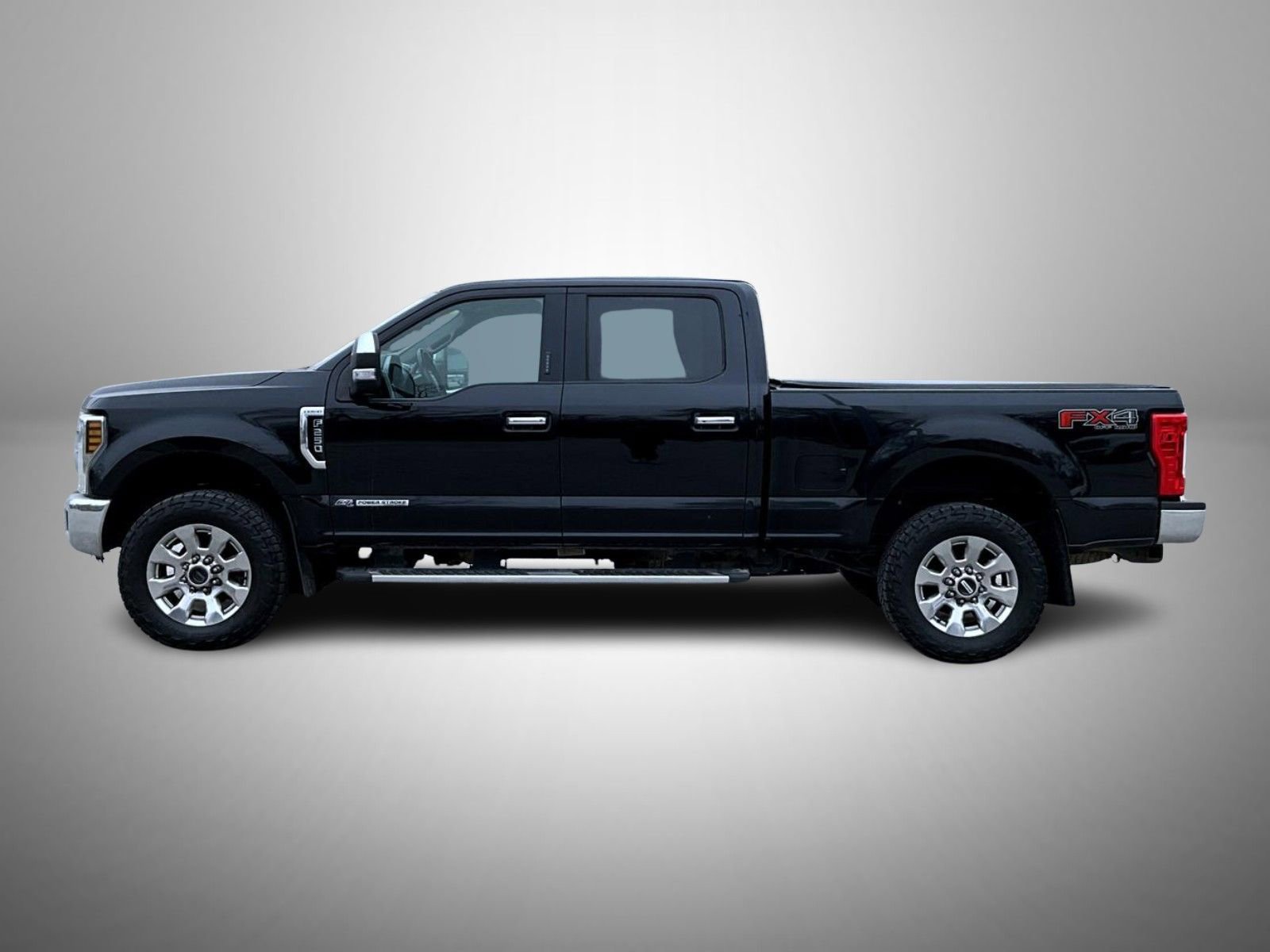 Used 2019 Ford F250 Lariat w/ Chrome Package image 8