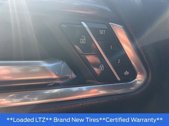 Used 2023 Chevrolet Silverado 1500 LTZ AWD/4WD image 15