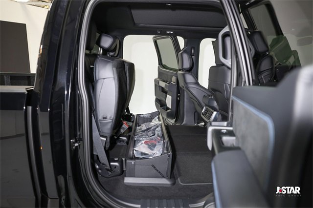 Used 2026 Ford F450 Platinum image 12