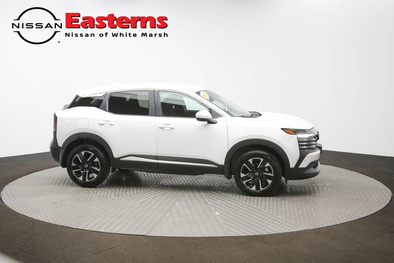 Used 2025 Nissan Kicks SV image 44