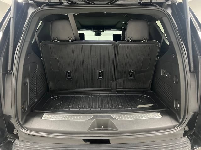 Used 2025 GMC Yukon AT4 Ultimate w/ LPO, Floor Liner Package AWD/4WD image 53