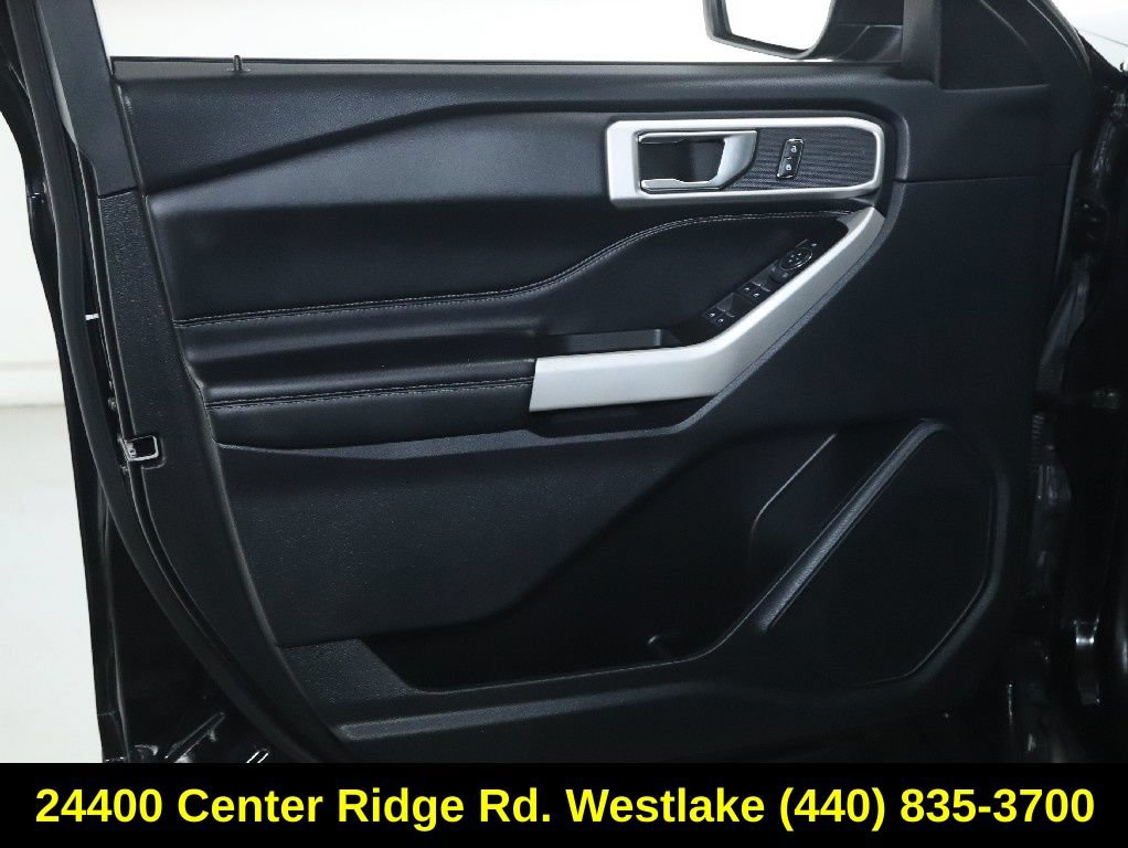 Used 2022 Ford Explorer XLT AWD/4WD image 15