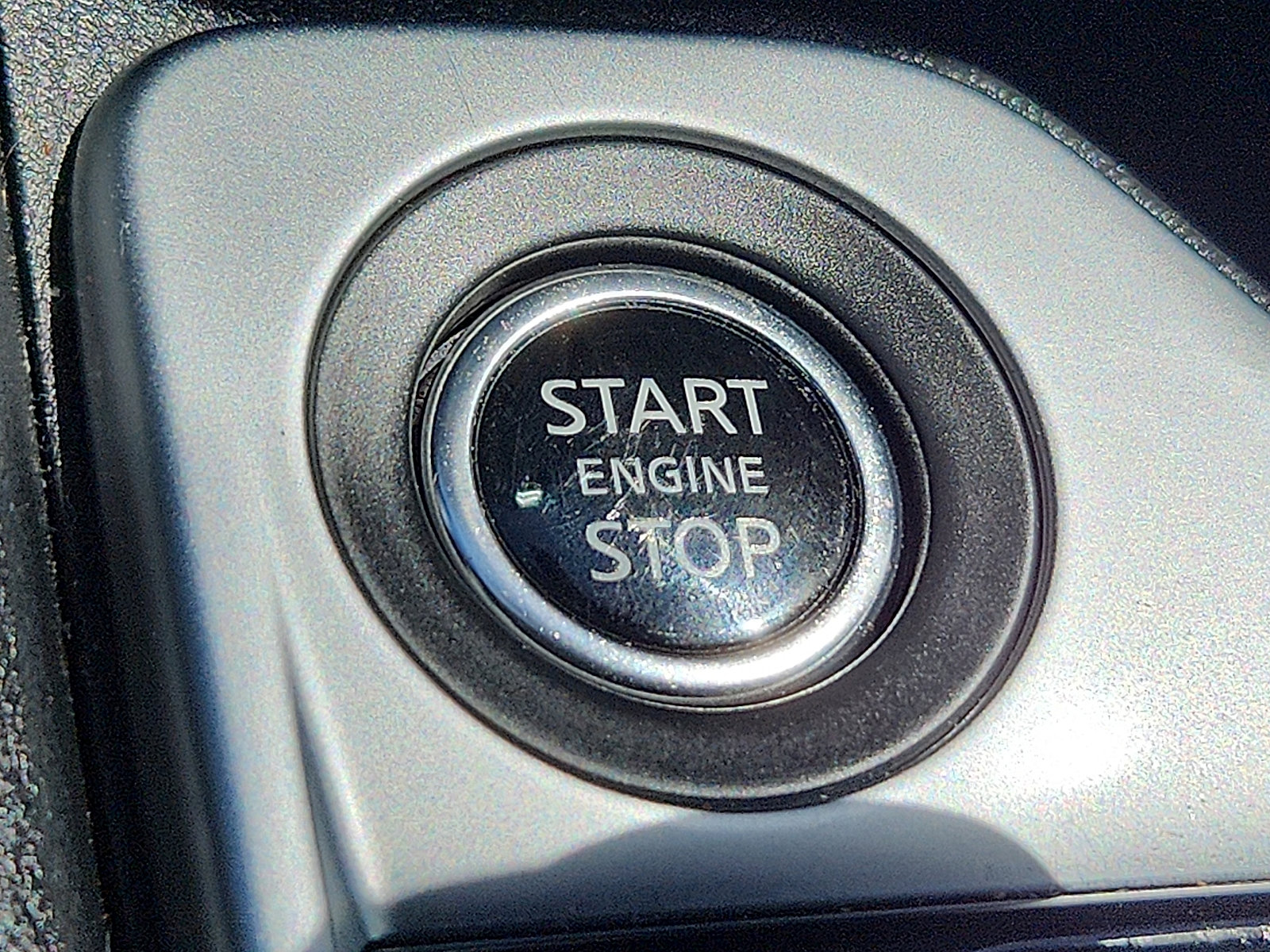 Used 2025 Nissan Sentra SV FWD image 22